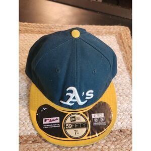 New Era 59 Fifty Oakland A's Green and Gold Hat Size 7‎ 1/4th